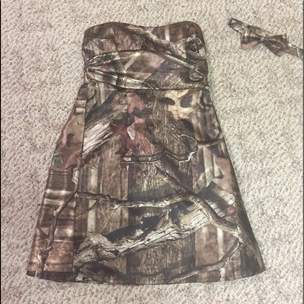 Mossy Oak Mid-Length Dress with matching bow tie